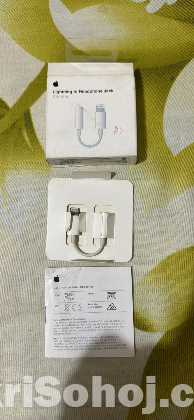 Apple lightning to 3.5mm headphone jack adpater